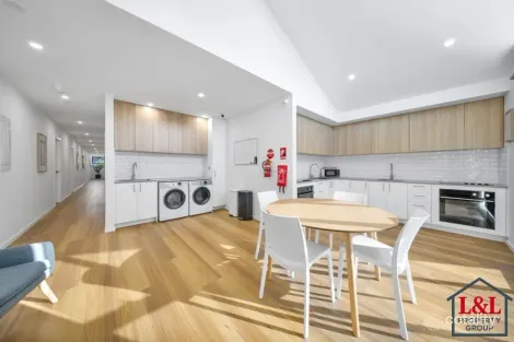 5 Hazel St, Melton South, VIC 3338