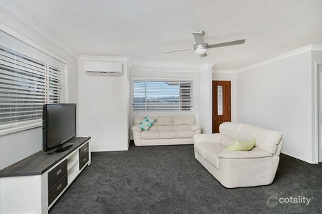 Property photo of 2/24 Nursery Grove Mount Hutton NSW 2290