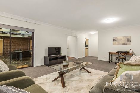 Property photo of 38 Aminya Crescent Yallambie VIC 3085