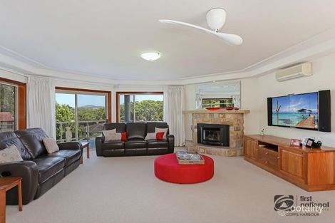 Property photo of 17 Daintree Drive Korora NSW 2450