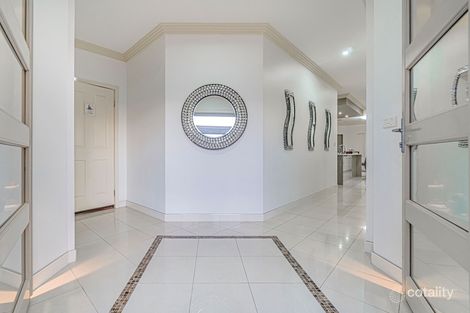 Property photo of 19 Darlington Court Roxburgh Park VIC 3064