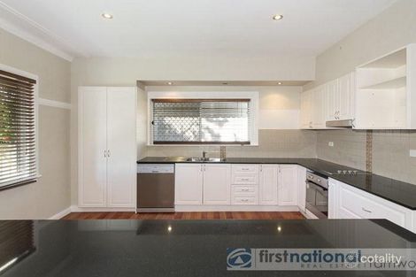 Property photo of 73 Robert Street South Tamworth NSW 2340
