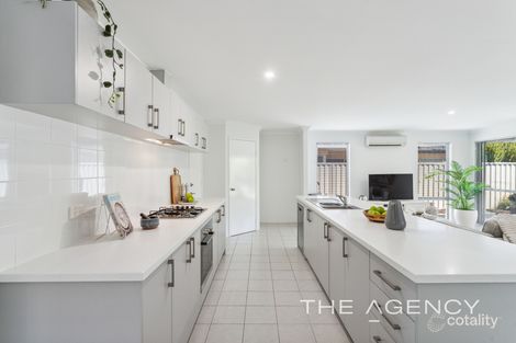 Property photo of 39 Allamanda Gate Helena Valley WA 6056