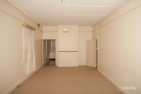 Property photo of 2/66 Swift Street Wellington NSW 2820