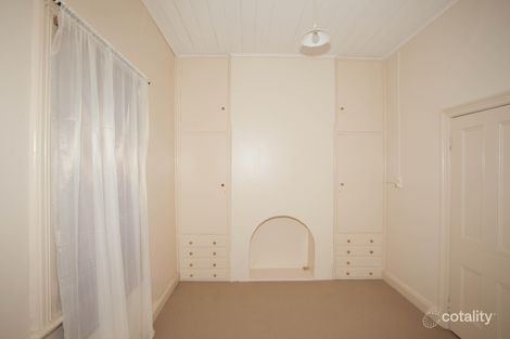 Property photo of 2/66 Swift Street Wellington NSW 2820