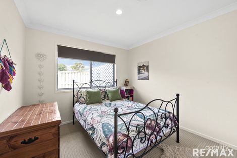 Property photo of 17 Central Green Drive Narangba QLD 4504