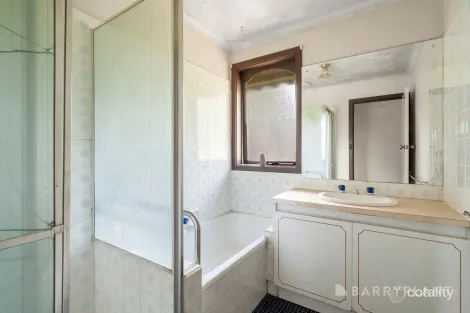Property photo of 235 Maroondah Highway Chirnside Park VIC 3116