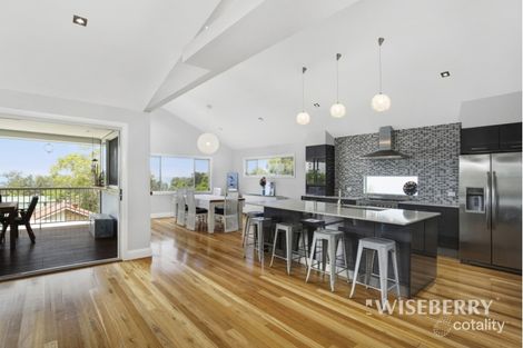 Property photo of 25 Donegal Road Berkeley Vale NSW 2261