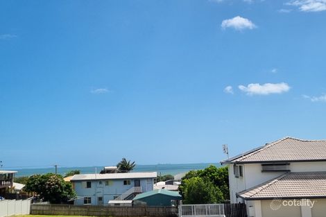 Property photo of 39 Booth Avenue Tannum Sands QLD 4680