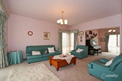 Property photo of 29 Hickman Avenue Aspendale Gardens VIC 3195