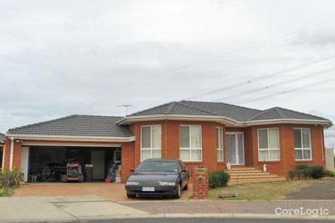 Property photo of 11 Capricorn Court Taylors Lakes VIC 3038