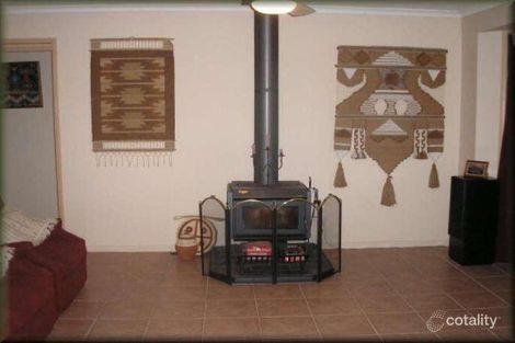 Property photo of 32 Honeysuckle Avenue Kawungan QLD 4655