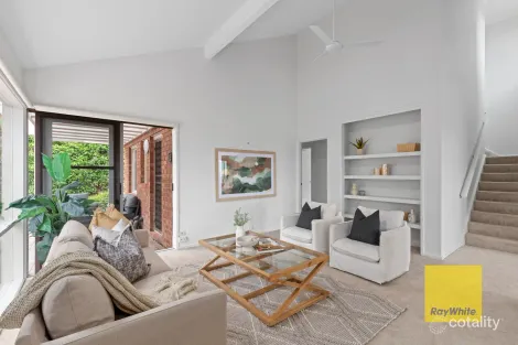 3 Lansbury Cres, Highton, VIC 3216