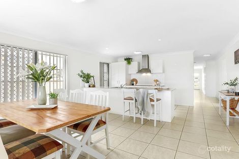 Property photo of 11 Korac Drive Bellbird Park QLD 4300