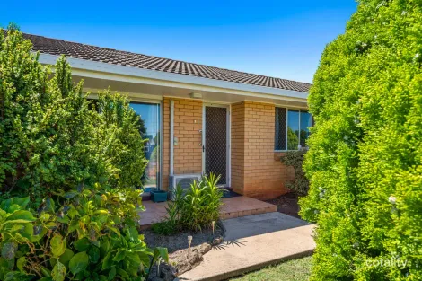 1 Stella Ct, Wilsonton, QLD 4350