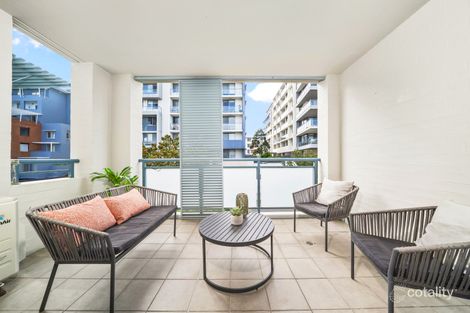 Property photo of 214/5 Stromboli Strait Wentworth Point NSW 2127