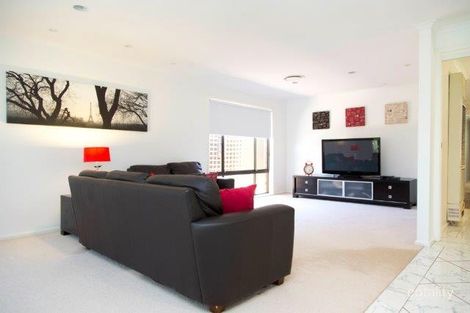 Property photo of 3 Holmes Crescent Griffith NSW 2680