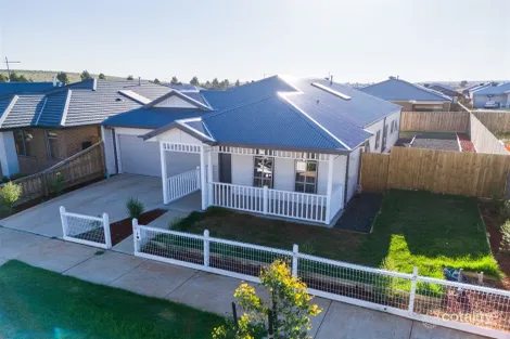 Property photo of 12 Tarnagulla Street Eynesbury VIC 3338
