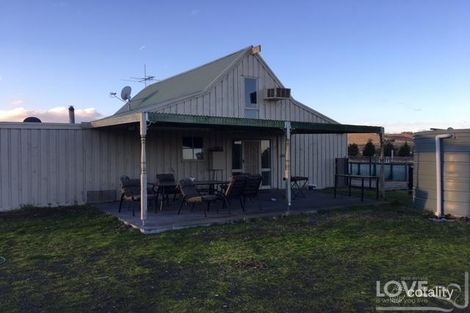 34 Lithgow St, Beveridge, VIC 3753