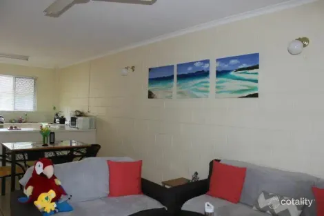 Property photo of 11/14 Island Drive Cannonvale QLD 4802