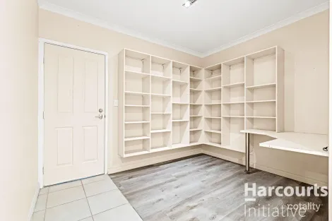 Property photo of 8 Dixie Road Kelmscott WA 6111