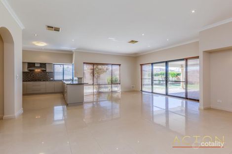 Property photo of 133 Waterperry Drive Canning Vale WA 6155