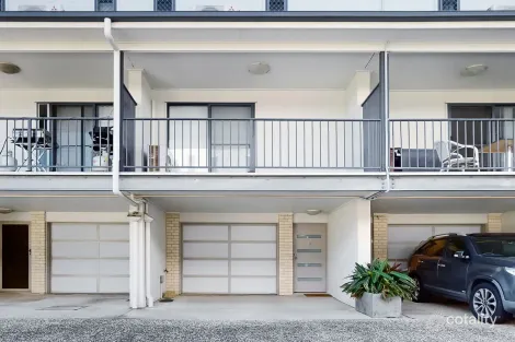 Property photo of 16/70 John Street Redcliffe QLD 4020