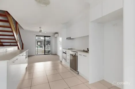 Property photo of 16/70 John Street Redcliffe QLD 4020
