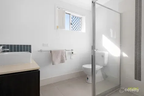 Property photo of 19 Earl St Vincent Circuit Eli Waters QLD 4655