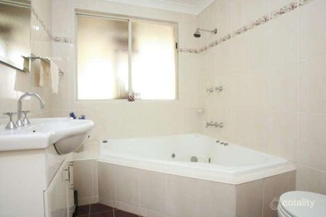 Property photo of 14 Gatehouse Circuit Werrington Downs NSW 2747