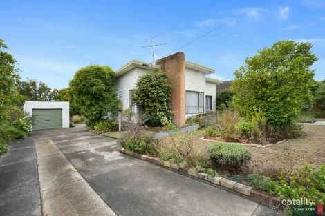 Property photo of 45 Murray Road Newborough VIC 3825