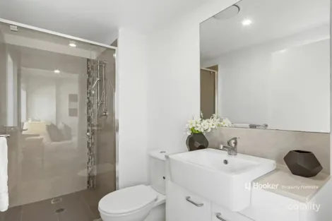 Property photo of 43/2242 Logan Road Upper Mount Gravatt QLD 4122