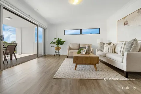Property photo of 43/2242 Logan Road Upper Mount Gravatt QLD 4122