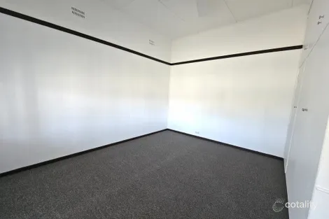 Property photo of 3 Neath Street Pelaw Main NSW 2327