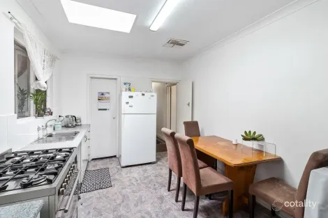 Property photo of 3 Kiandra Way High Wycombe WA 6057