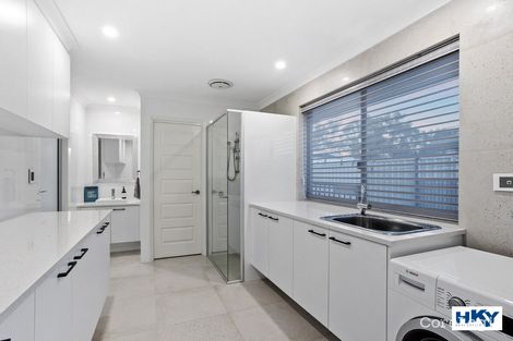 Property photo of 40 Avana Loop Caversham WA 6055