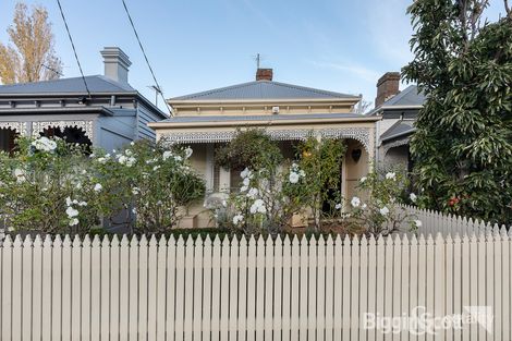 17 Sercombe Gr, Hawthorn, VIC 3122