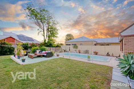 Property photo of 11 Warren Street Beaconsfield WA 6162