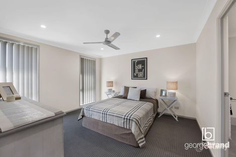 Property photo of 2 Regatta Way Summerland Point NSW 2259