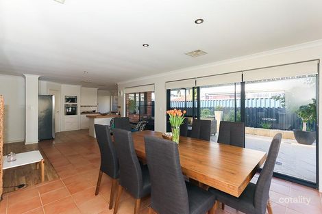 Property photo of 5 Peraldini Court Beeliar WA 6164