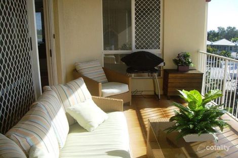 Property photo of 12/13-15 Pulgul Street Urangan QLD 4655
