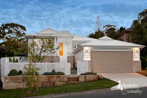 Property photo of 26 Avalon Grove Ringwood North VIC 3134