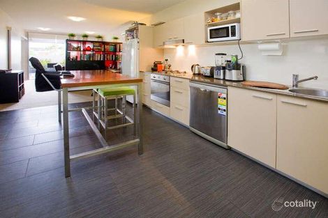 Property photo of 27/18 Riverbend Place Bulimba QLD 4171