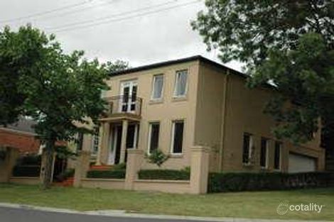 6 Rutland Rd, Berwick, VIC 3806