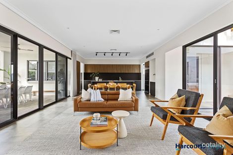 Property photo of 13 Paris Way Karrinyup WA 6018