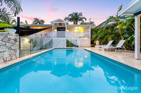 Property photo of 17 Arthur Street Biggera Waters QLD 4216