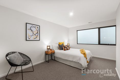 Property photo of 1/39 Allanfield Crescent Boronia VIC 3155