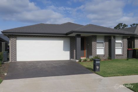 31 White Cedar Ave, Claremont Meadows, NSW 2747