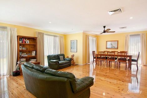 Property photo of 28 Gilda Drive Narara NSW 2250