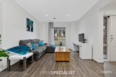 Property photo of 8 Figtree Walk Lyndhurst VIC 3975